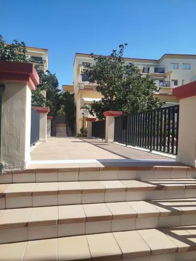 Middle Floor Apartment in Elviria