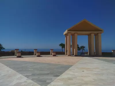 Middle Floor Apartment in Elviria