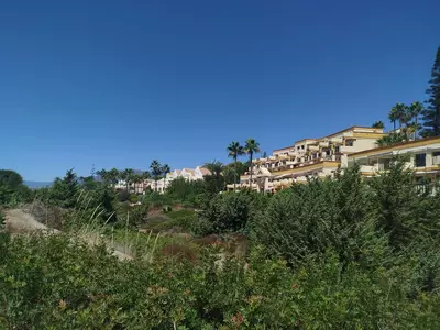 Middle Floor Apartment in Elviria