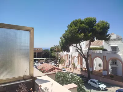 Middle Floor Apartment in Elviria