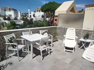 Middle Floor Apartment in Elviria