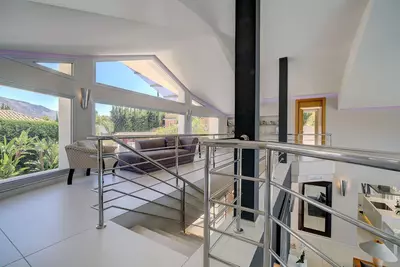 Detached Villa in Nueva Andalucía