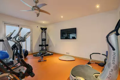 Detached Villa in Nueva Andalucía