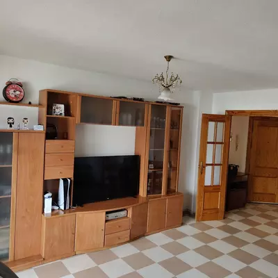 Middle Floor Apartment in Estepona
