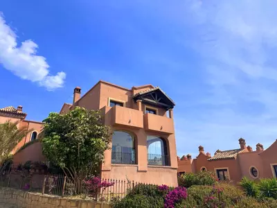 Semi-Detached House in Estepona