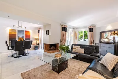 Townhouse in Nueva Andalucía