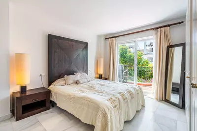 Townhouse in Nueva Andalucía