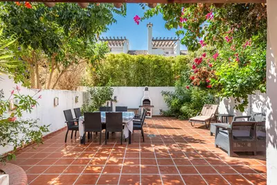 Townhouse in Nueva Andalucía