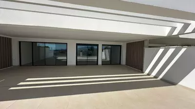 Middle Floor Apartment in Estepona