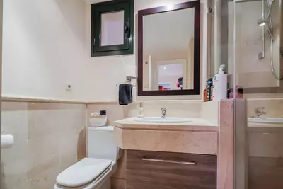 Middle Floor Apartment in Benahavís