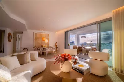 Middle Floor Apartment in Marbella