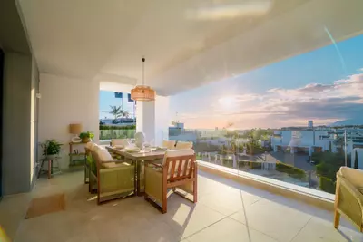 Middle Floor Apartment in Marbella
