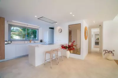 Middle Floor Apartment in Marbella