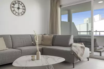 Middle Floor Apartment in Cancelada