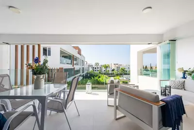 Middle Floor Apartment in Bel Air