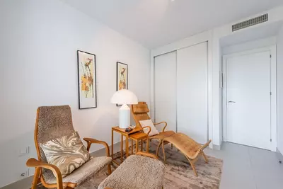 Middle Floor Apartment in Bel Air