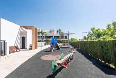 Middle Floor Apartment in Bel Air