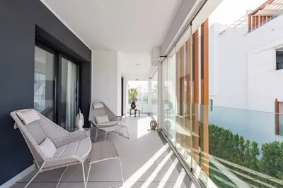 Middle Floor Apartment in Bel Air