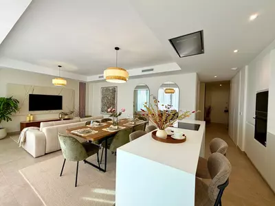 Middle Floor Apartment in Cancelada