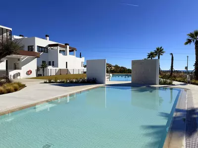 Middle Floor Apartment in Cancelada