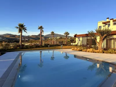 Middle Floor Apartment in Cancelada