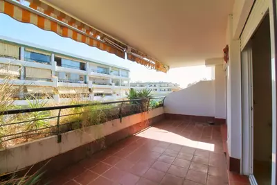 Middle Floor Apartment in Guadalmina Alta