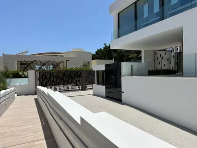 Semi-Detached House in Nueva Andalucía