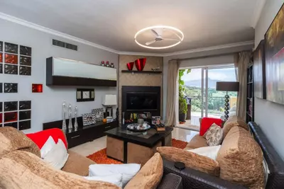 Penthouse in Bel Air