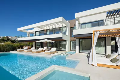 Detached Villa in Nueva Andalucía