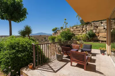 Ground Floor Apartment in Benahavís