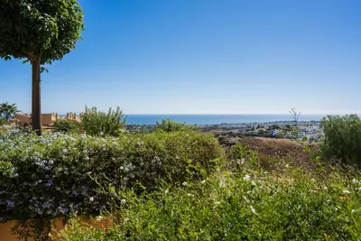 Ground Floor Apartment in Benahavís