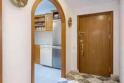 Middle Floor Apartment in Estepona