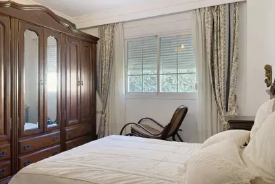 Middle Floor Apartment in Estepona