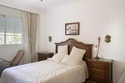 Middle Floor Apartment in Estepona