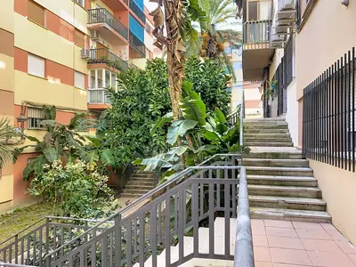 Middle Floor Apartment in Estepona