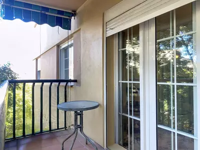 Middle Floor Apartment in Estepona