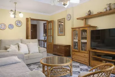 Middle Floor Apartment in Estepona