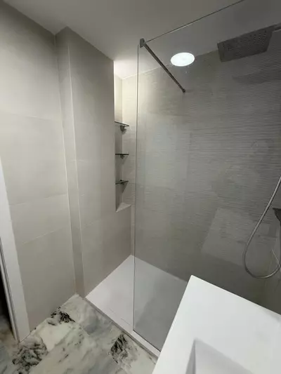 Middle Floor Apartment in Estepona
