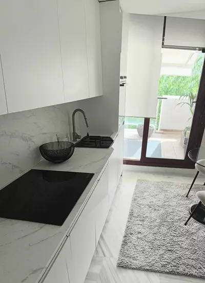 Middle Floor Apartment in Estepona