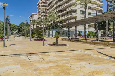 Middle Floor Apartment in Marbella