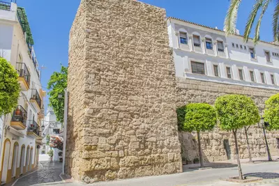 Middle Floor Apartment in Marbella