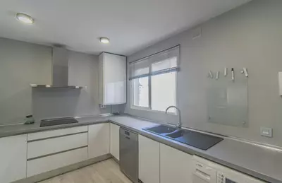 Middle Floor Apartment in Marbella