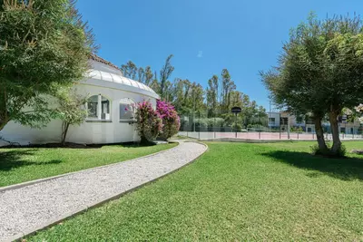 Ground Floor Apartment in Nueva Andalucía
