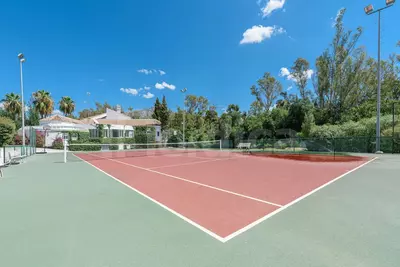 Ground Floor Apartment in Nueva Andalucía