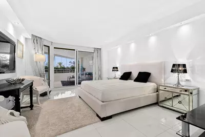 Ground Floor Apartment in Marbella