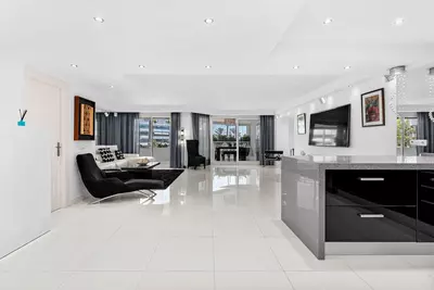 Ground Floor Apartment in Marbella