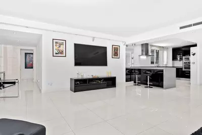 Ground Floor Apartment in Marbella