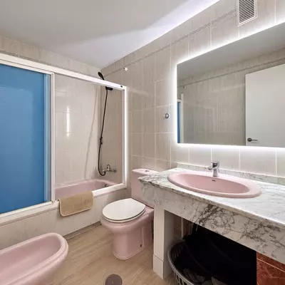 Top Floor Apartment in Estepona