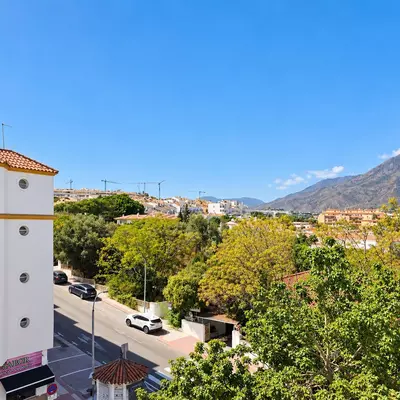 Top Floor Apartment in Estepona