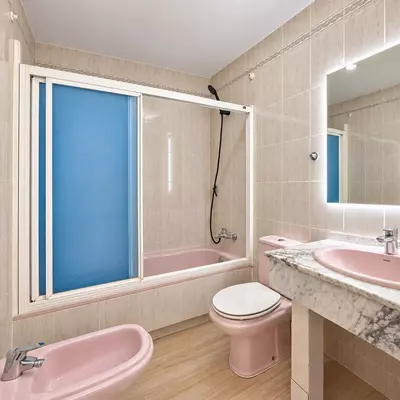 Top Floor Apartment in Estepona